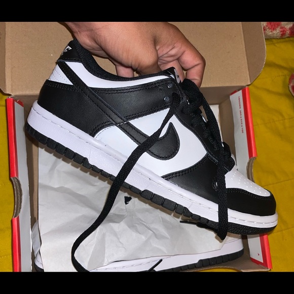 brand new nike panda dunks main image 1